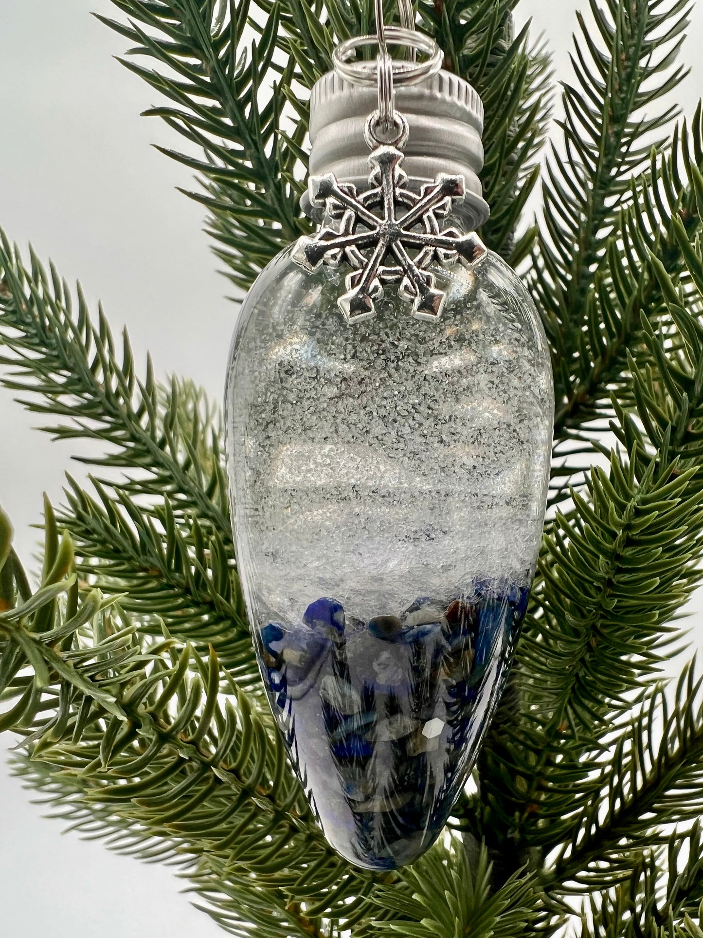 Snow Globe Crystal Ornament Bulb